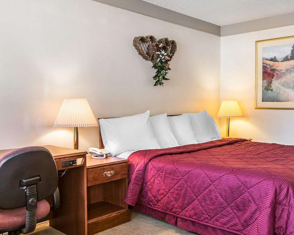 Value Lodge Inn 델레이 비치 객실 사진